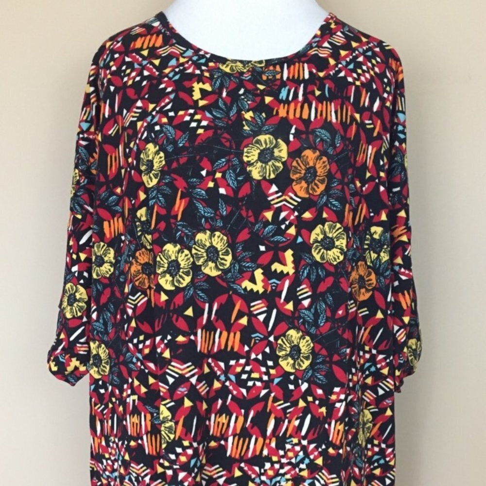 LuLaRoe Irma tunic top new with tags